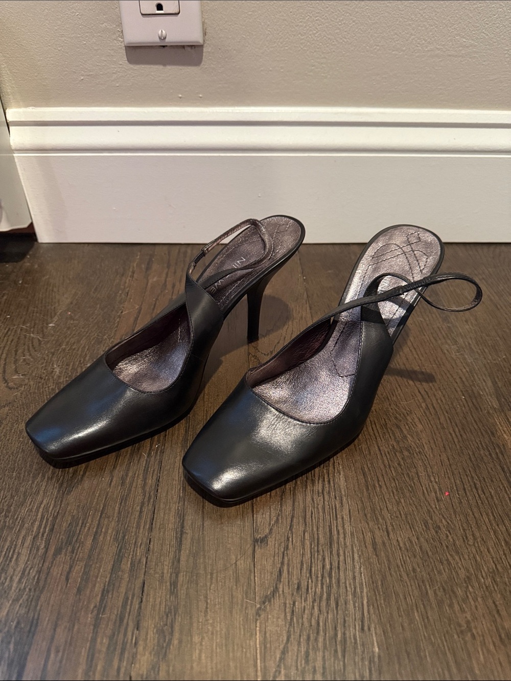 Nine West Black Leather Slingback Square-Toe Heels